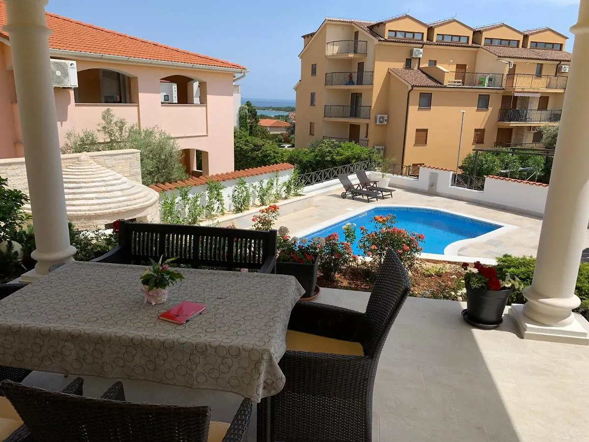 Villa Istriana Ližnjan Appartamento