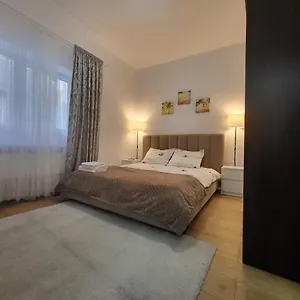 Carmen Housing Bucarest